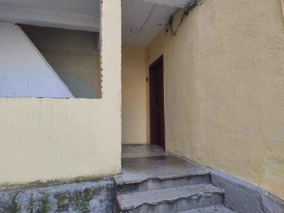 Guest Room Tirana Center Экстерьер фото